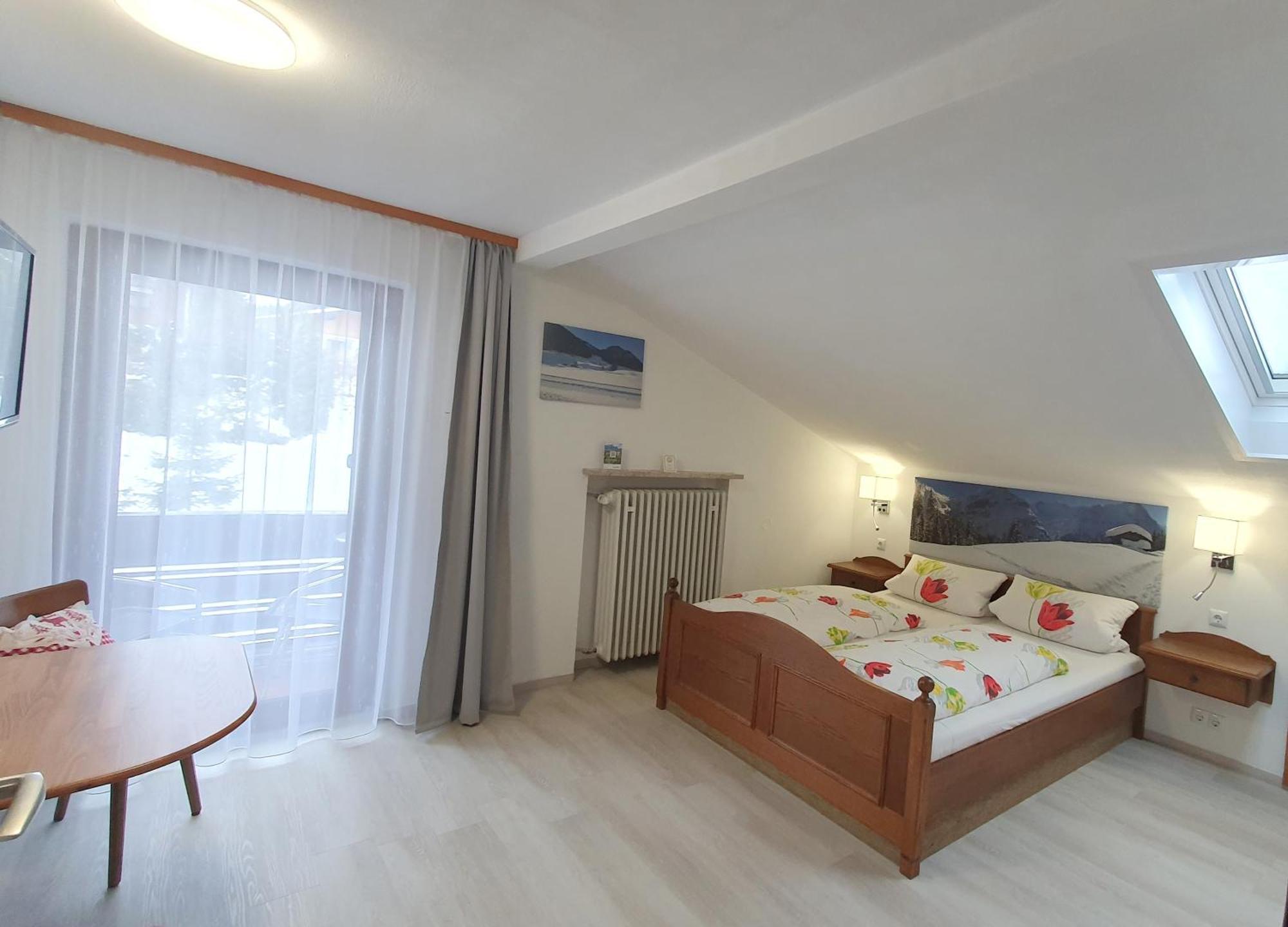 Hotel Garni Haus Alpine - Chiemgau Karte Inkl روهبولدنغ المظهر الخارجي الصورة