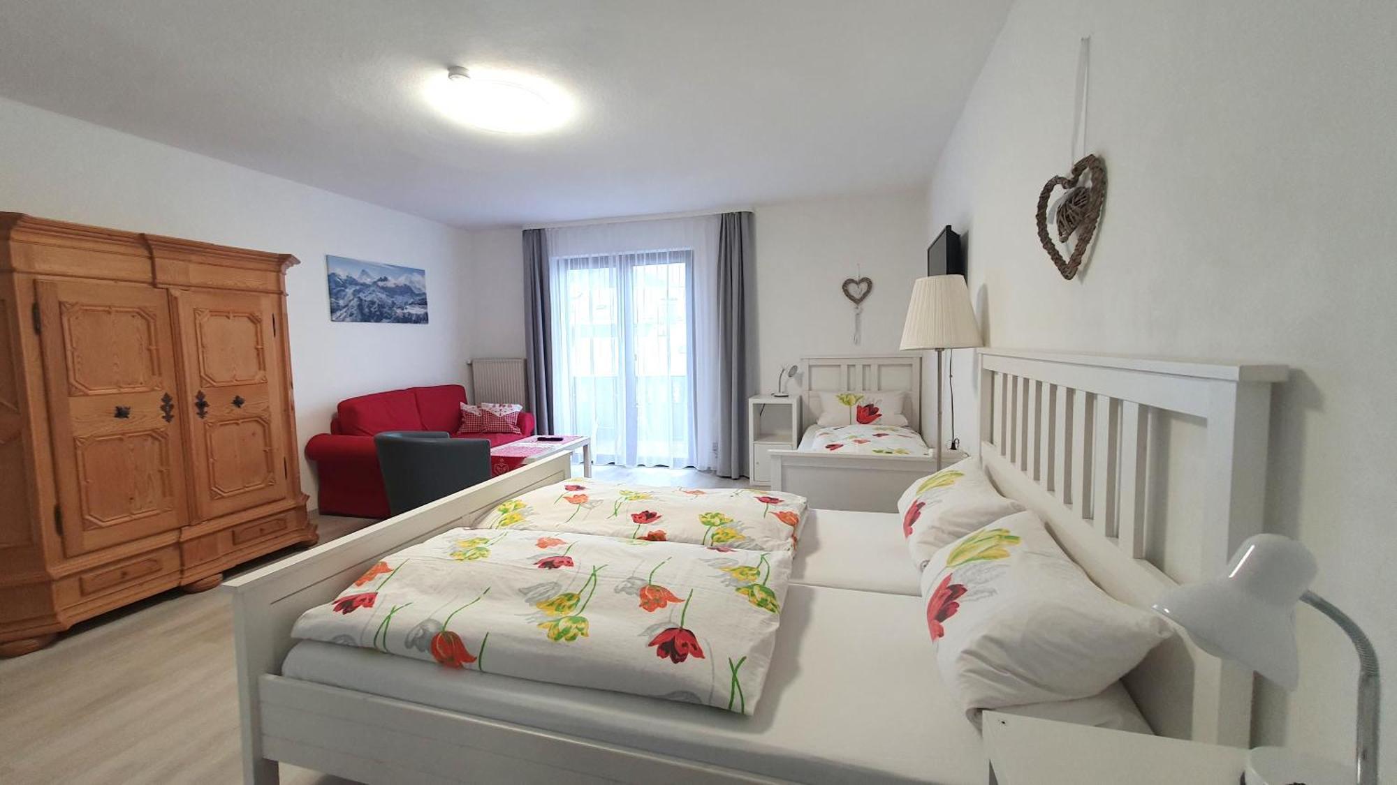 Hotel Garni Haus Alpine - Chiemgau Karte Inkl روهبولدنغ المظهر الخارجي الصورة