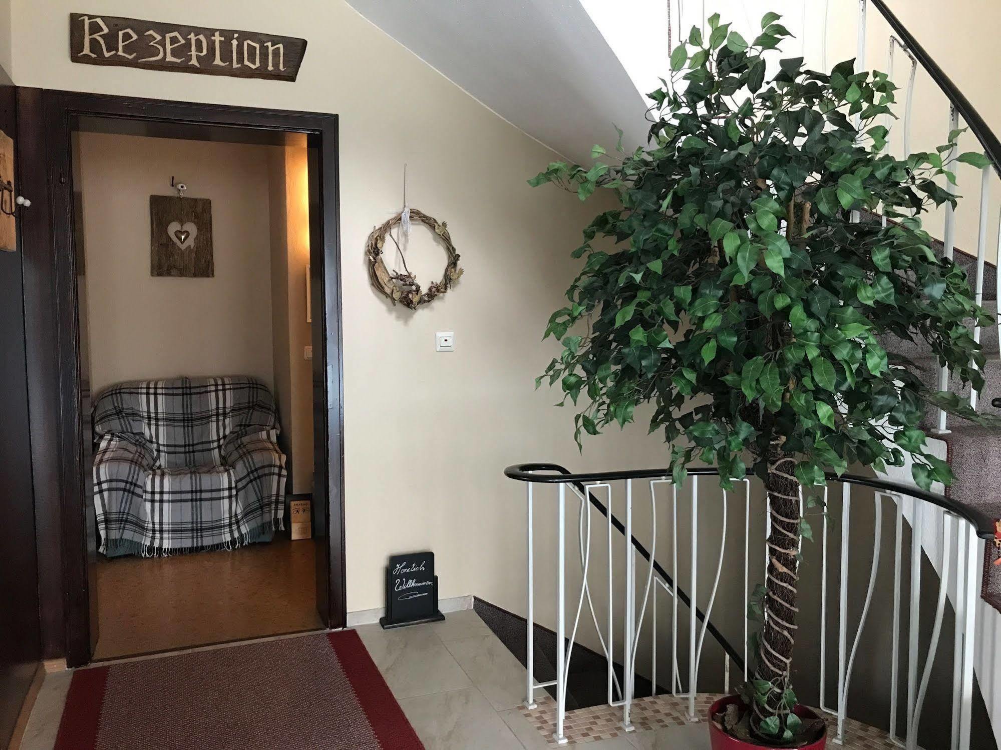 Hotel Garni Haus Alpine - Chiemgau Karte Inkl روهبولدنغ المظهر الخارجي الصورة