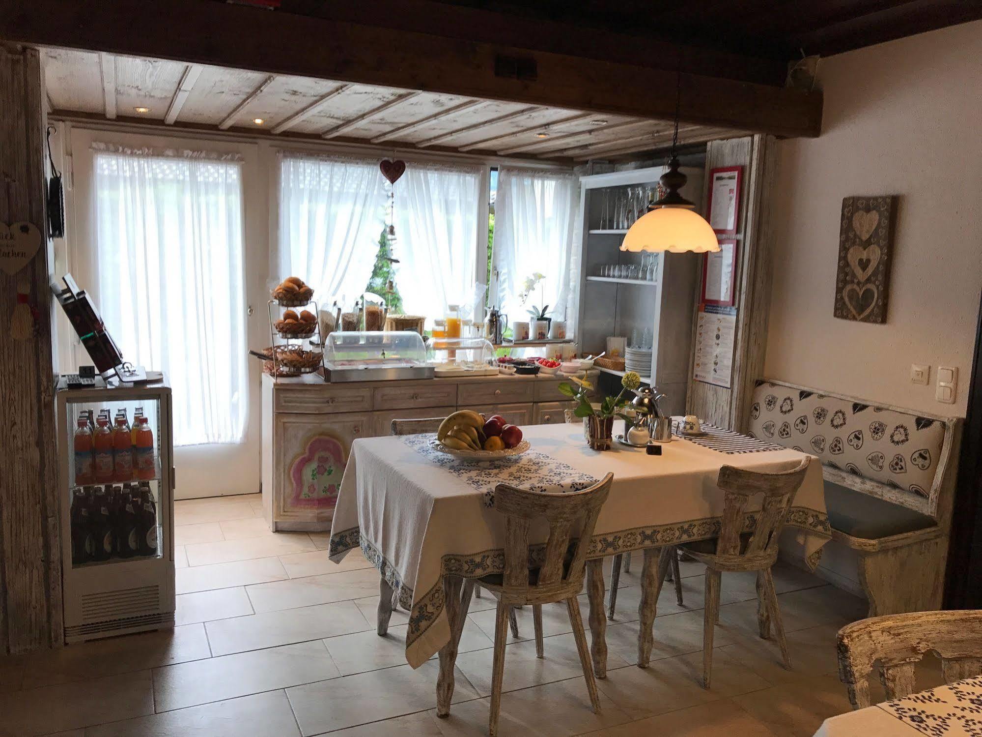 Hotel Garni Haus Alpine - Chiemgau Karte Inkl روهبولدنغ المظهر الخارجي الصورة